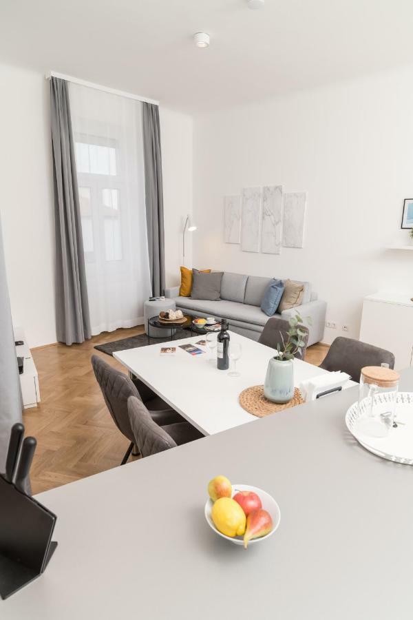 Stadlau Live Apartments by ichbucheAT Wien Exterior foto